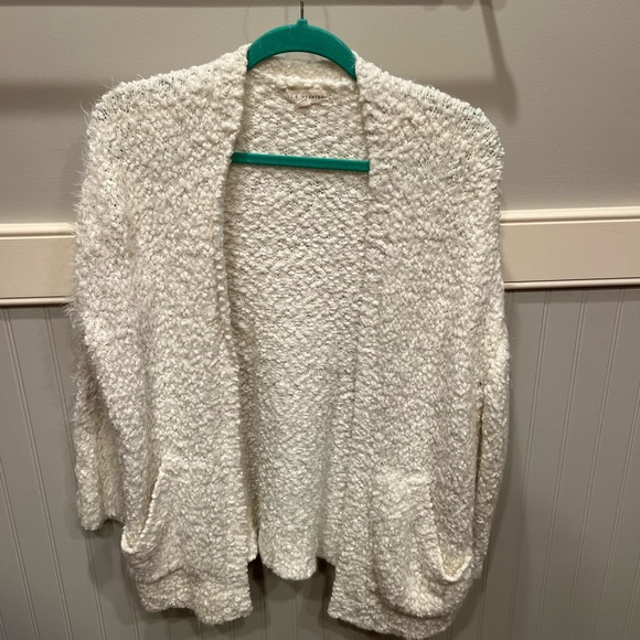 Pacsun Fuzzy Cream Cardigan - Picture 2 of 5